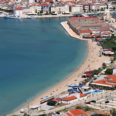 Apartments By The Sea Pag - 11778 Pag Town Extérieur photo